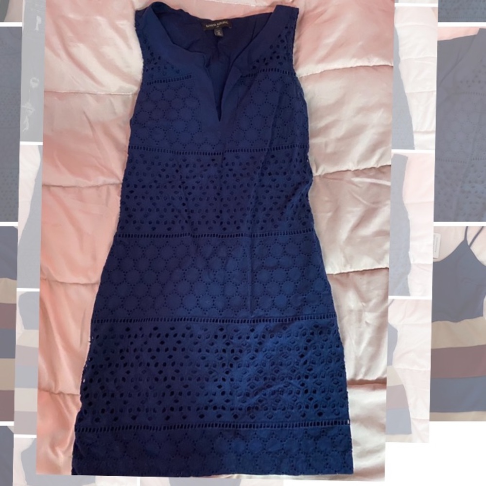 Small navy blue banana republic dress.